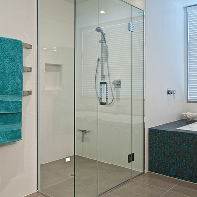 Half Round Stainless Steel Shower Enclosure with Swing Door and Flat Polished Edge Work