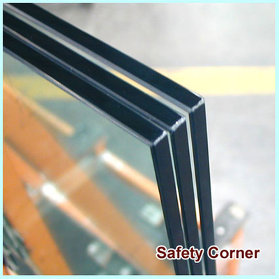 Three Layer Tempered Laminated Glass with CE Certificate and Technique Laminated