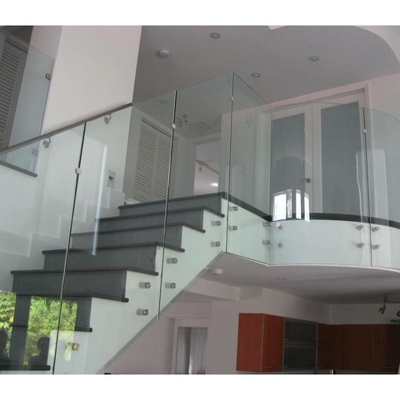 Edge Work Flat Polished Strength Tempered Glass for 300-Degree Temperature Difference