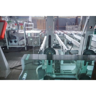 Modern Architecture 10mm Tempered Glass Balustrade with Laminated Handrail