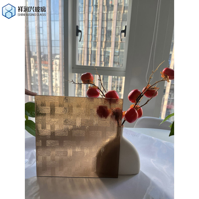 Hot Item Bronze Patterned Figured Glass with Solid Color