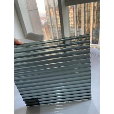 Customize Pattern Tempered Glass for Interior Partition Solid Structure Wired Design