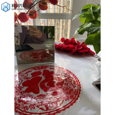 Decorative Transparent Glass Mirror with Flat Polished Edge Work and SGS Certificate