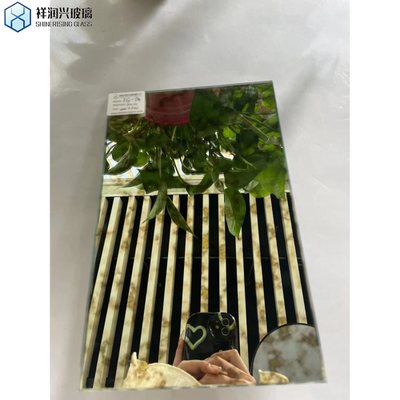 2mm-8mm Decorative Large Wall Mirror Antique Glass Mirrors with ISO Certification and 5