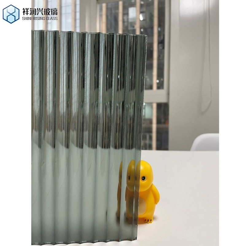 Customized LED Bathroom Mirror Glass with Ultra Clear Float Glass and Pattern Design