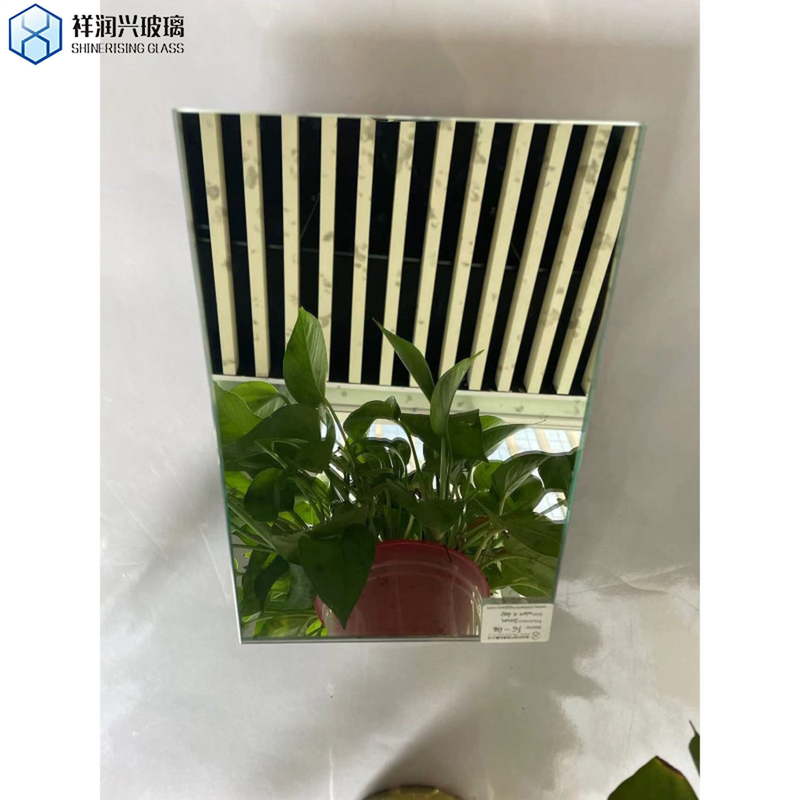 Cutting and Edging Rectangle Antique Silver Bathroom Mirror Glass Sheet for Home Design